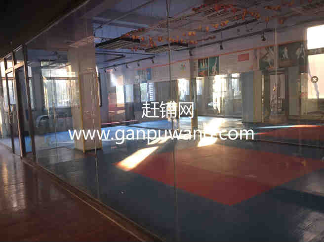 �±�����ܱ���ѵ�����ͼ�ת��