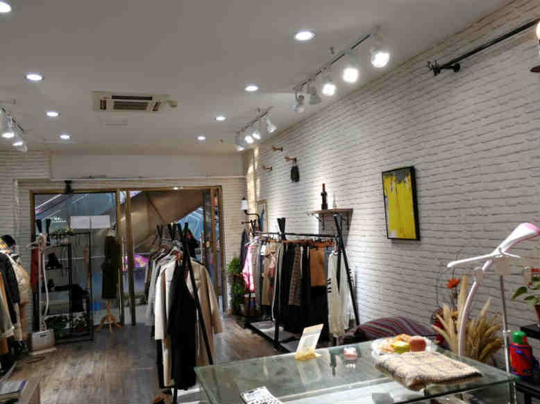 ��¥��ҵ���չ㳡2¥��װ��ת�� �ѳɽ�  23��