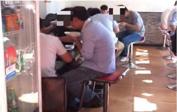 �±���︽�������ٲ͹�ת��