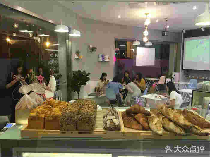 �±�ʮ��·������ת�⣬��ʲô����   �ѳɽ�