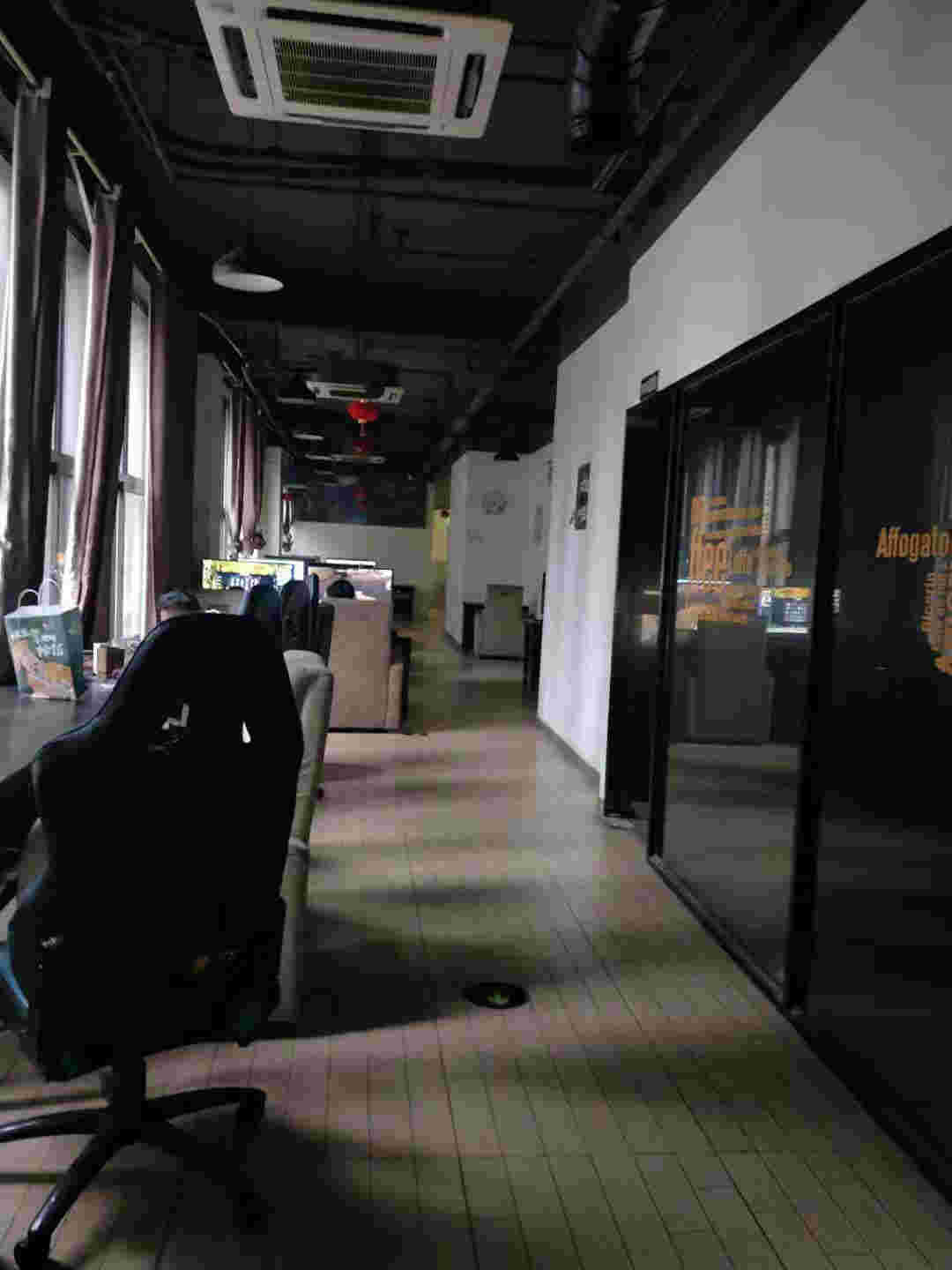 ����������ӯ������ת��    �ѳɽ�