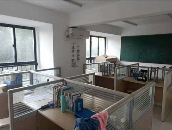 �����԰����ѵ����ת��  ��ת�� 