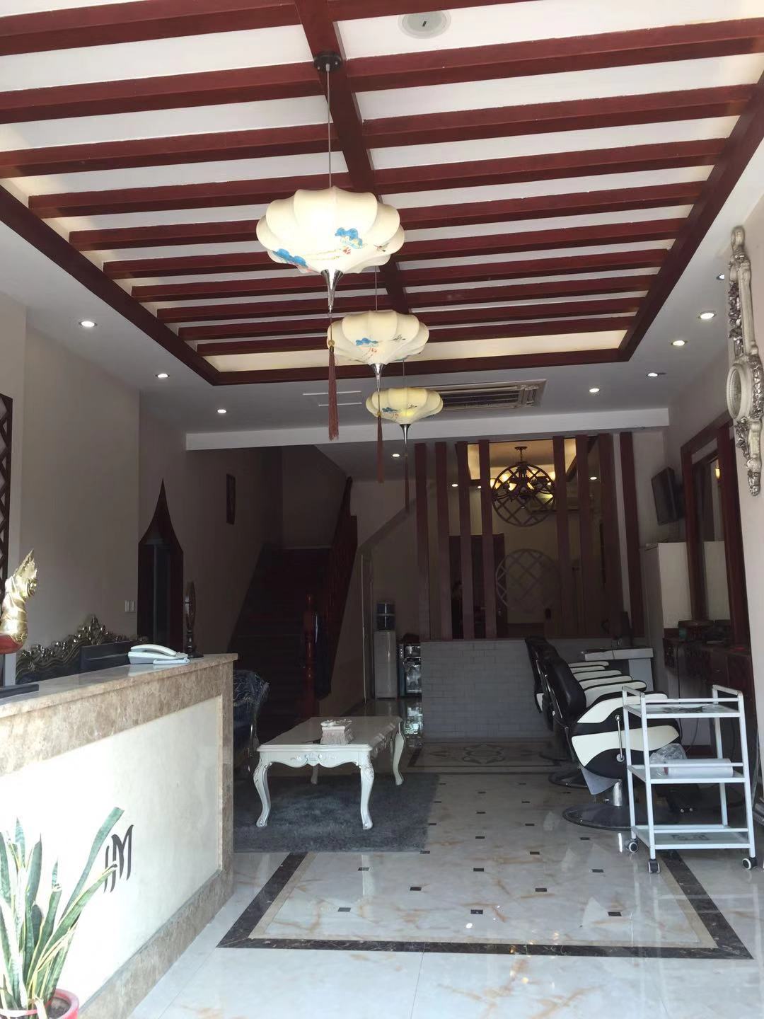 �����Ļ����ٽ����̳���