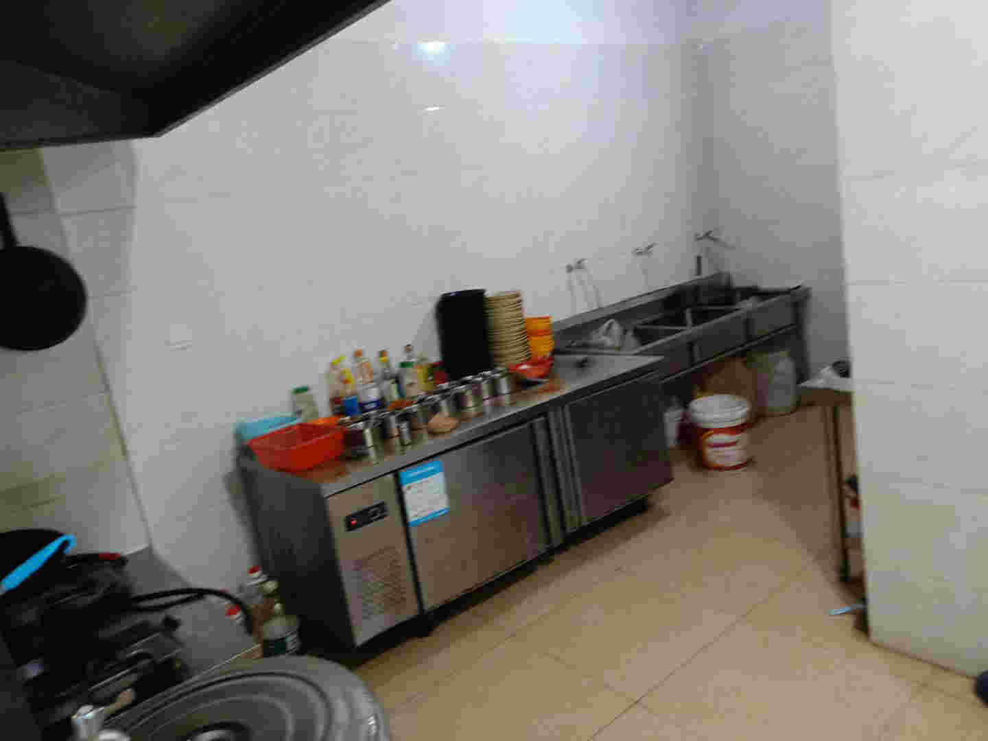 �������С���ſڲ͹�