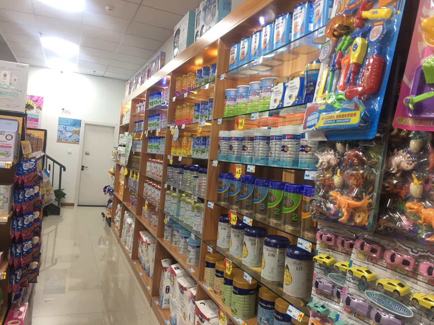 �����ٽ�������װ��ĸӤ��ת