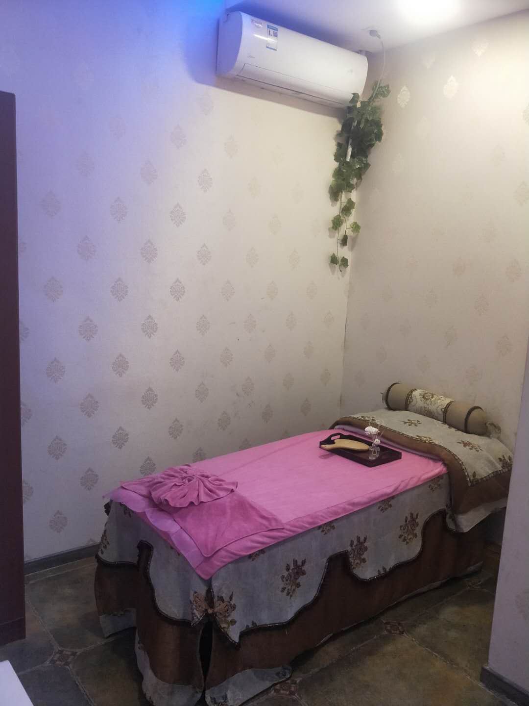 �����������Ժת��