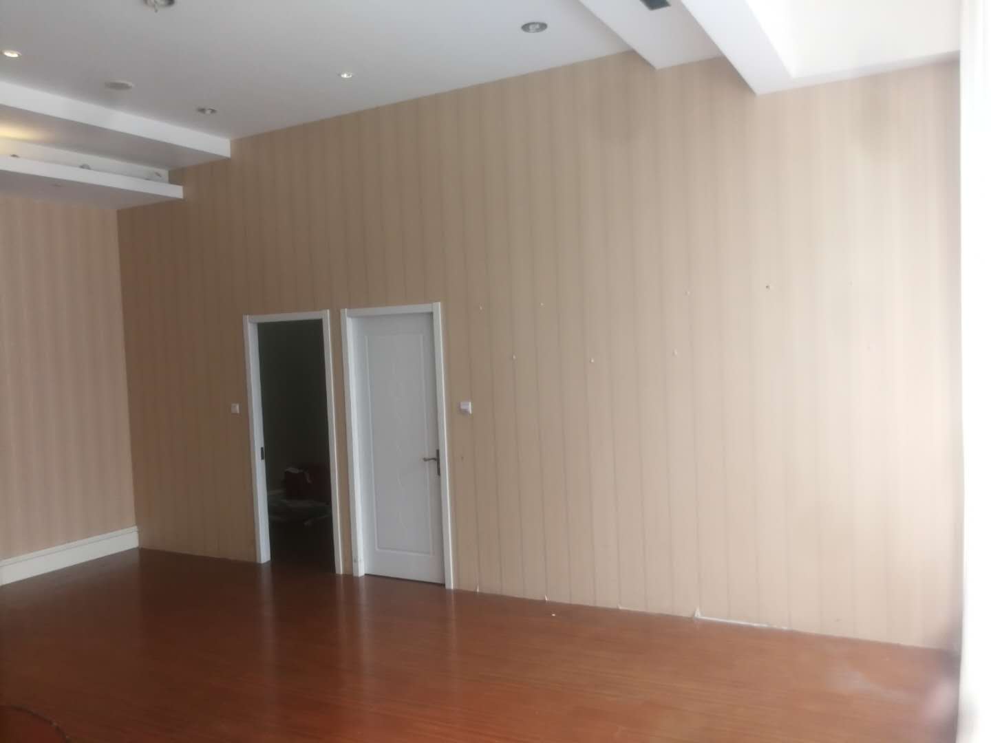 �������̳���