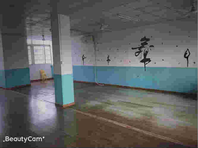 ң���׶�԰ת��