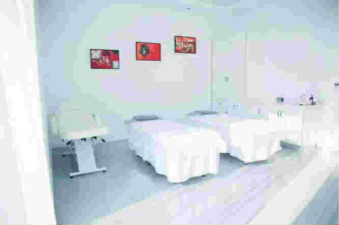 ����̩���㳡����Ժת��