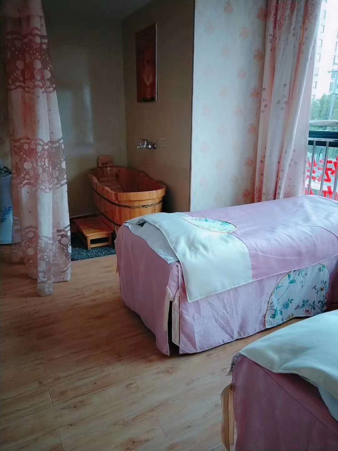 �������ӯ���ж�������Ժת��