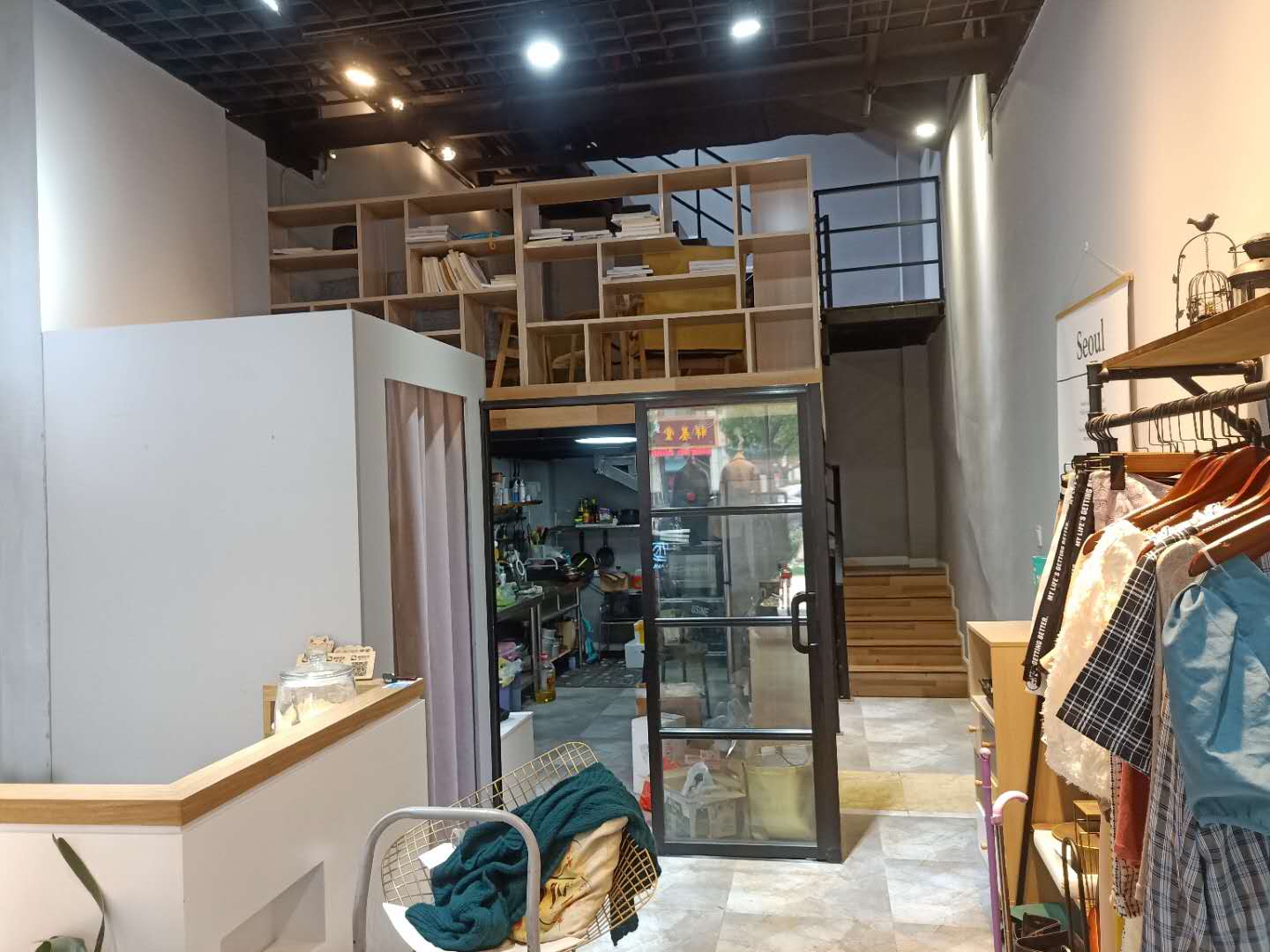 �±��к���װ������ת��  ��ת��