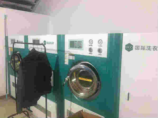 ���Ʒ�Ƹ�ϴ��ת��