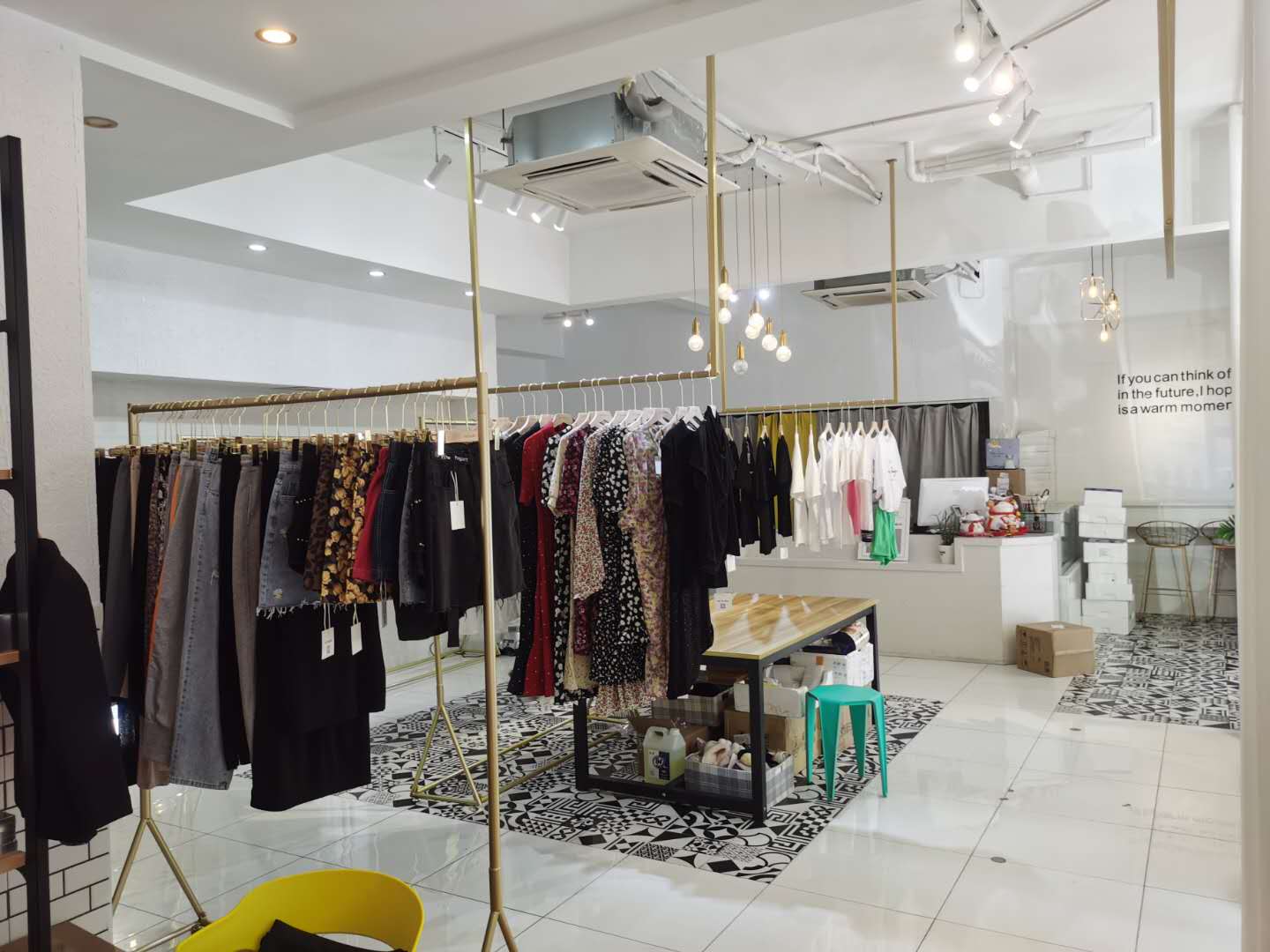 �±���װ�������������ת��