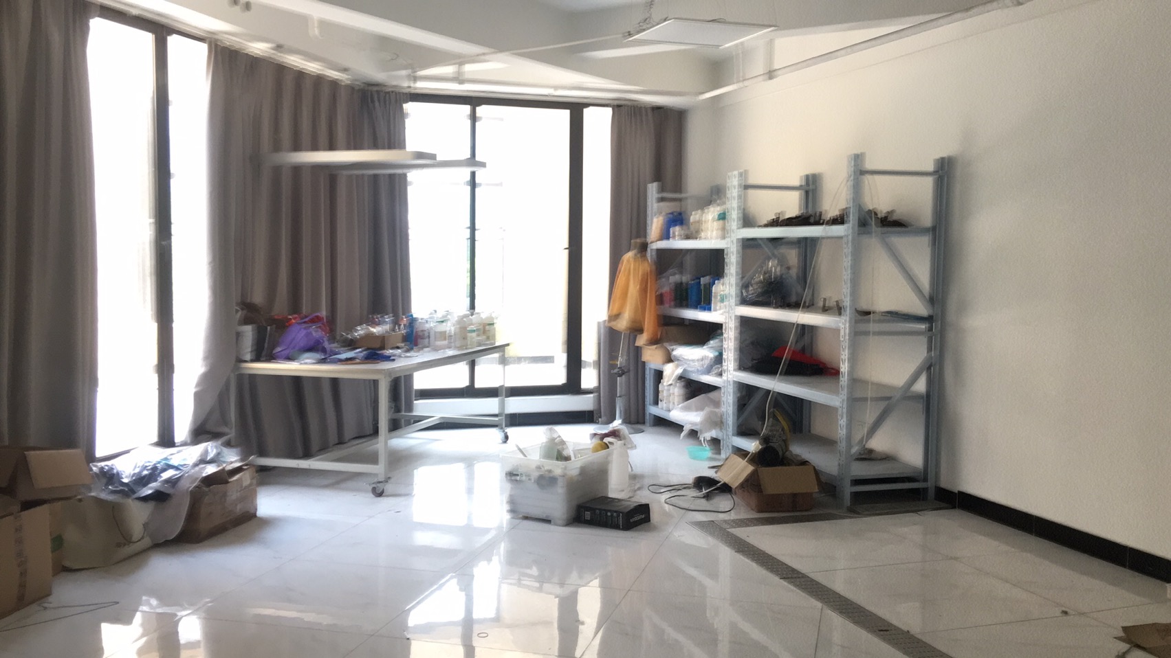 ��¥������ٽ�����ת�ã���ҵ����   �ѳɽ�