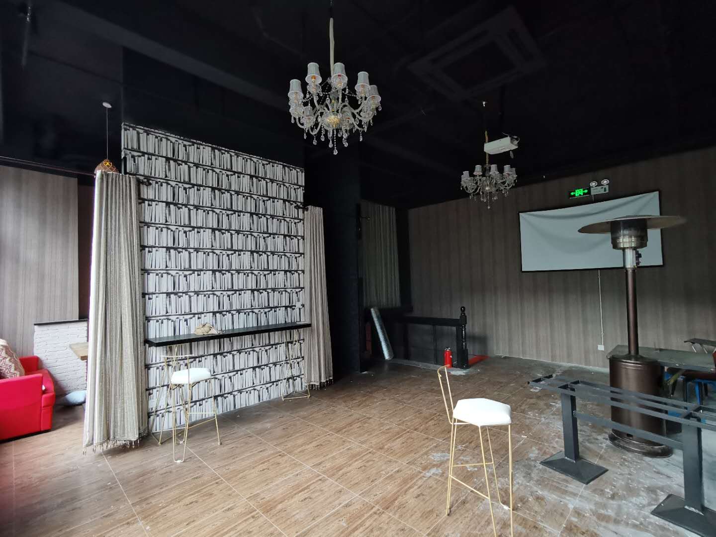 �±�����־�װ��ӯ���ư�ת��