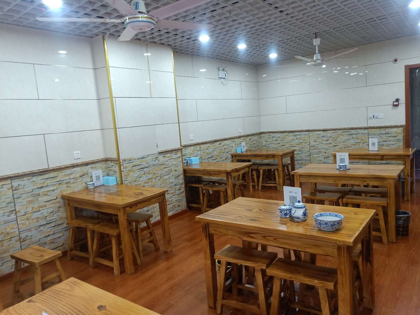 �±�����԰ӯ���͹�ת����ҵ����