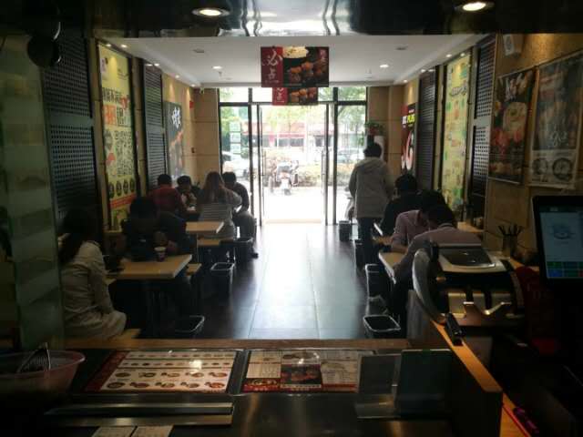 �±�Ʒ�Ƽ���ӯ��С�Ե�����ת��