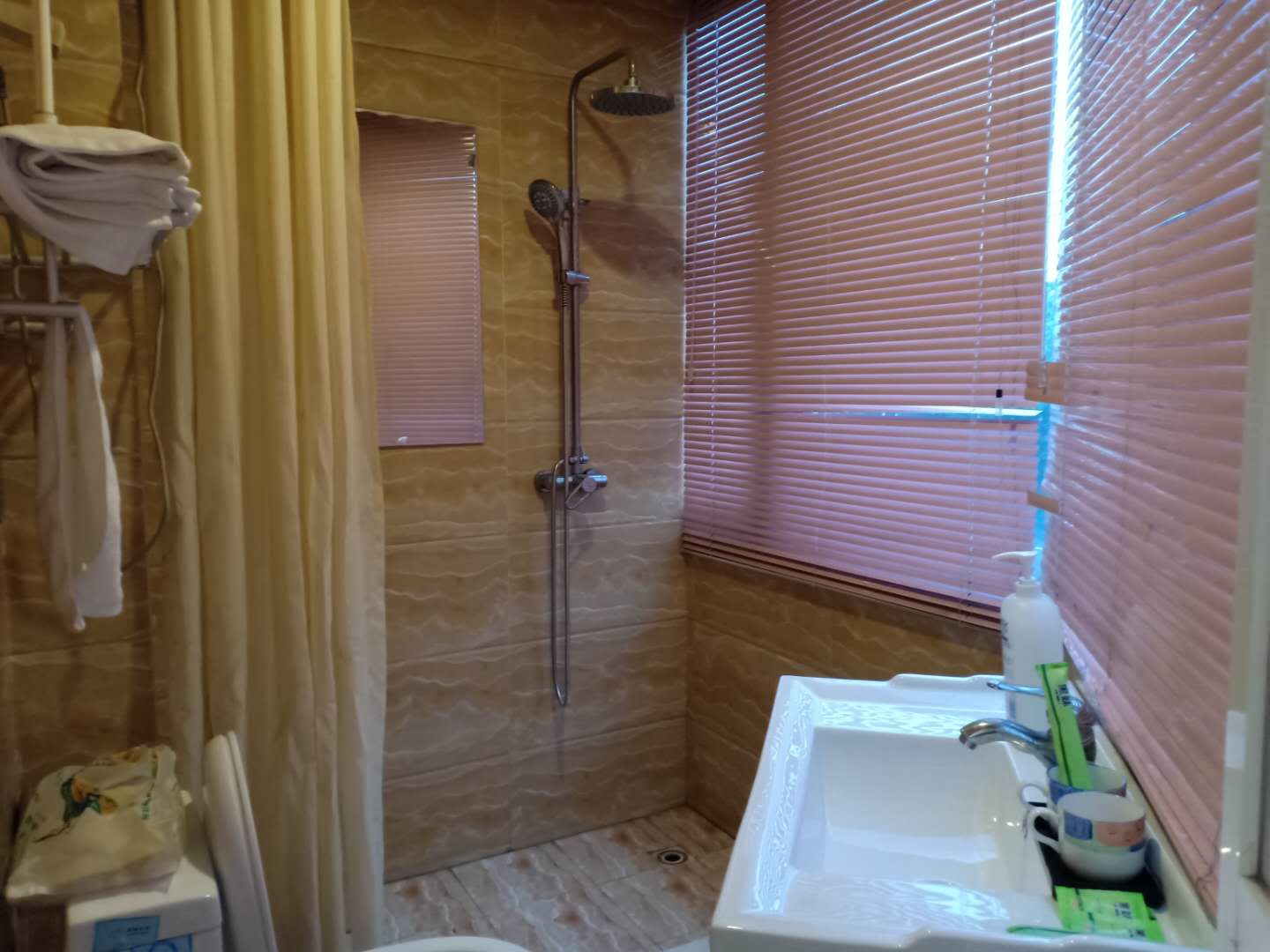 �±�ӯ���б��ݵͼۼ�ת