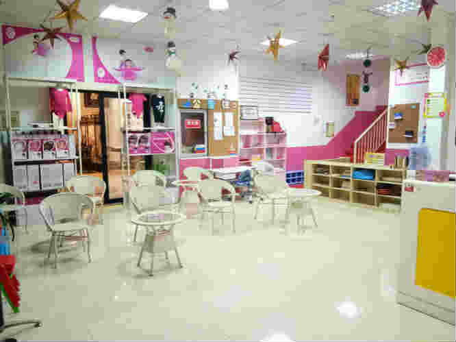 ����������ѵ��ת��