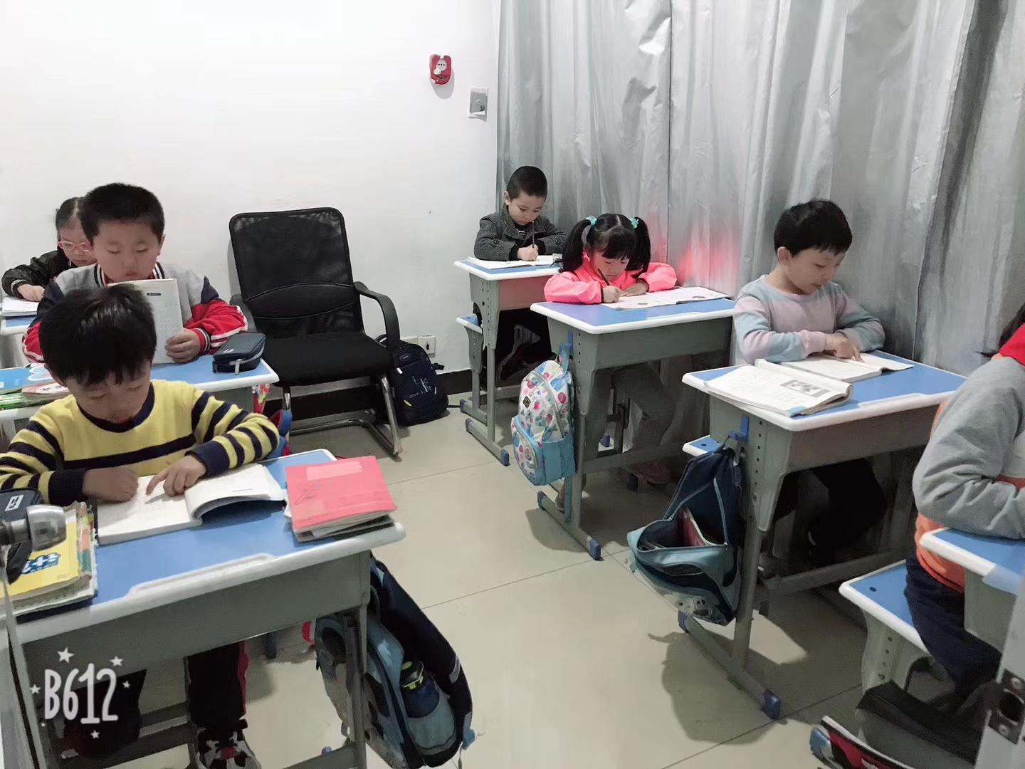 ��¥������ѵ����ת��