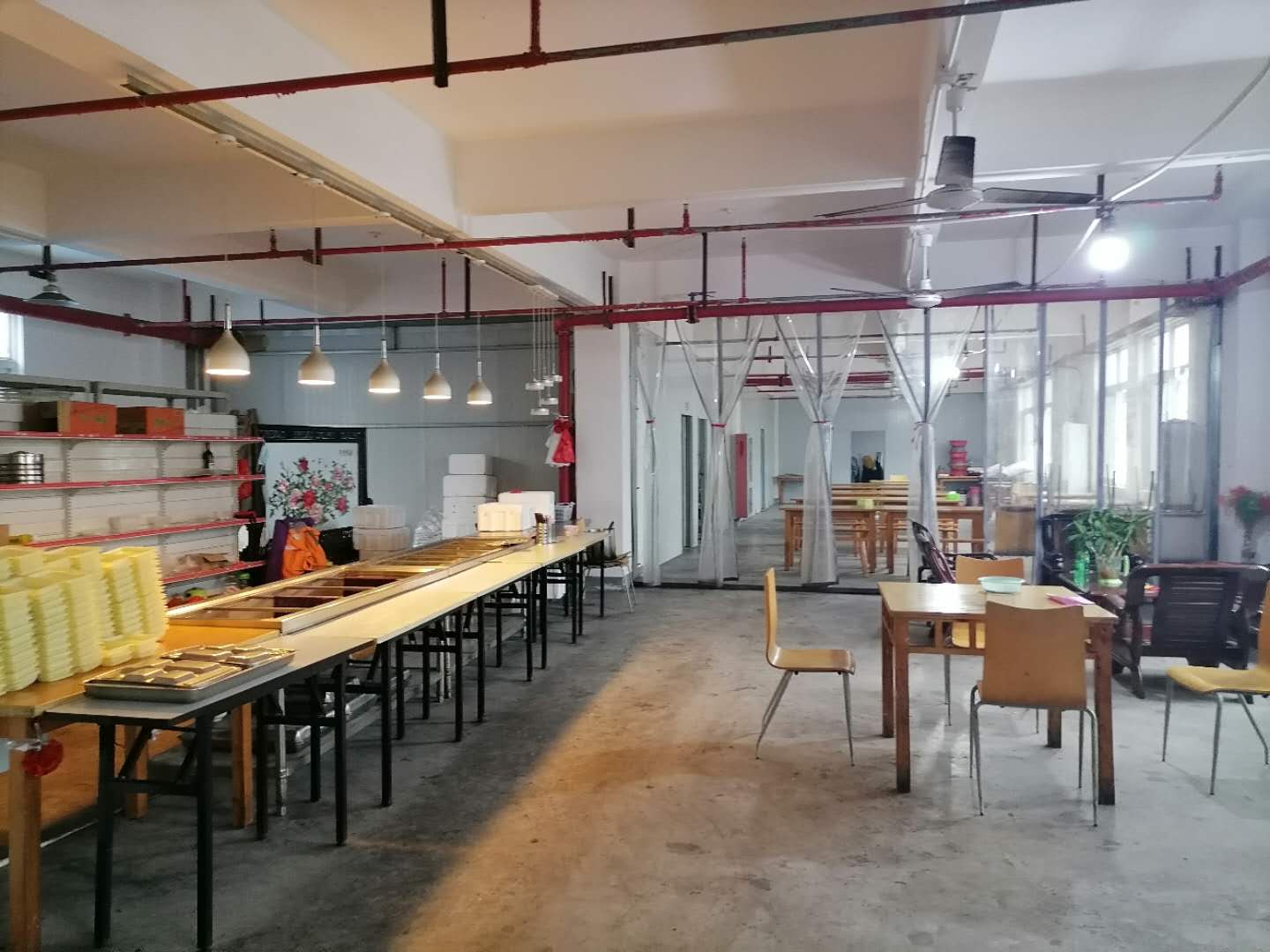 ������ֳ��г���ʳ��ת��