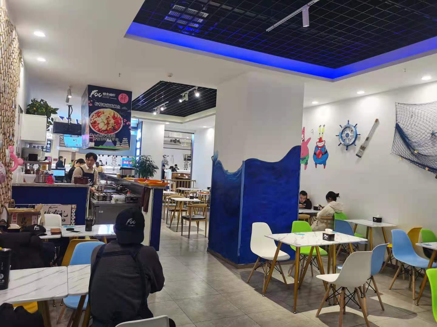 ��¥�̳���һ¥��ʳ��Ʒ��С�Ե�ת��