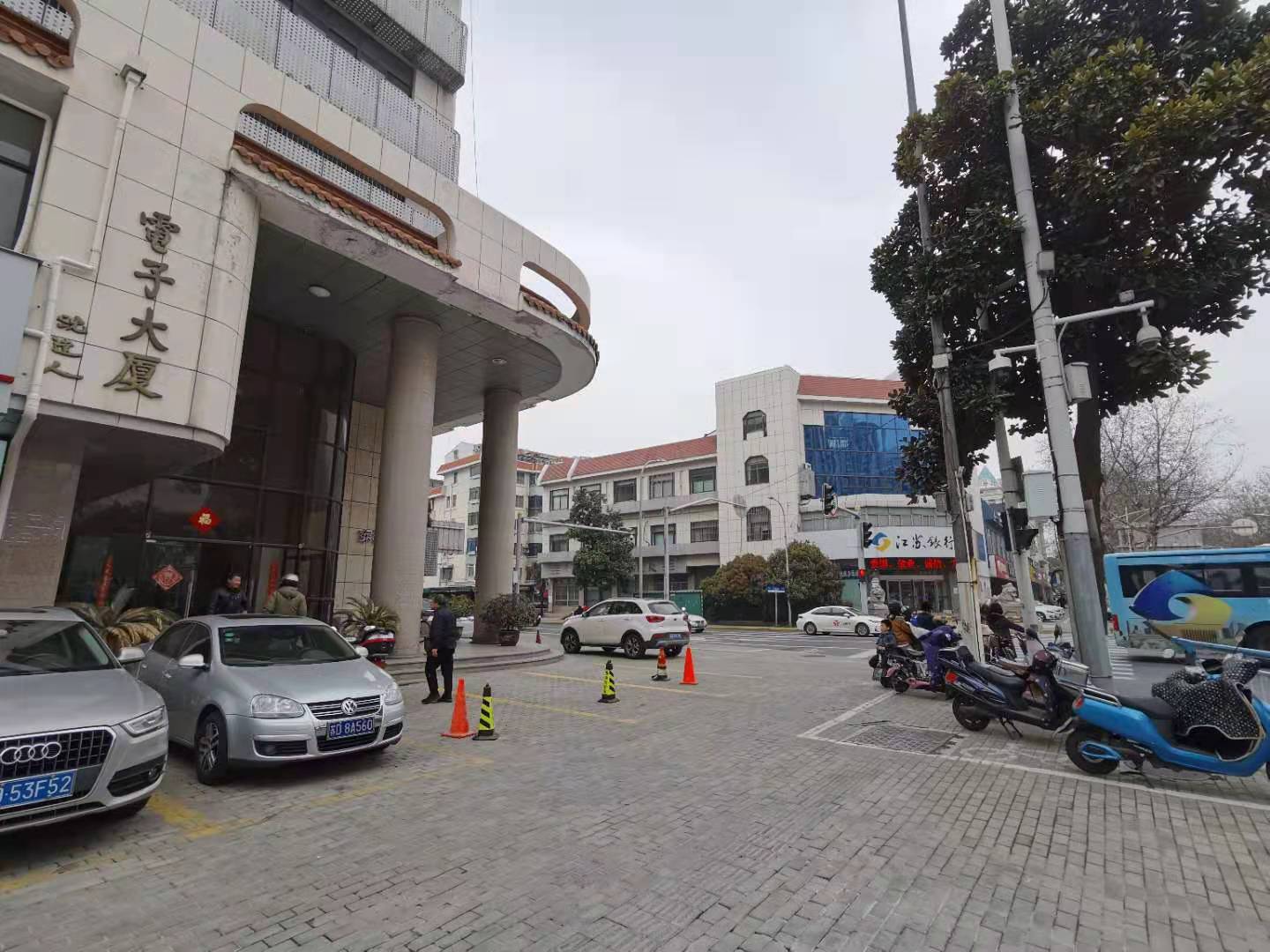 ��¥���̳��� 650ƽ-2000ƽ