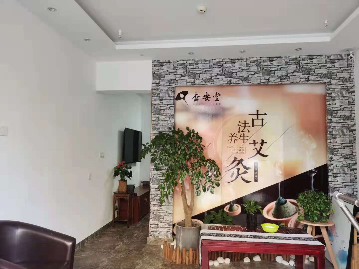 �±�����Ծ�װ������Ժת��   �ѳɽ�