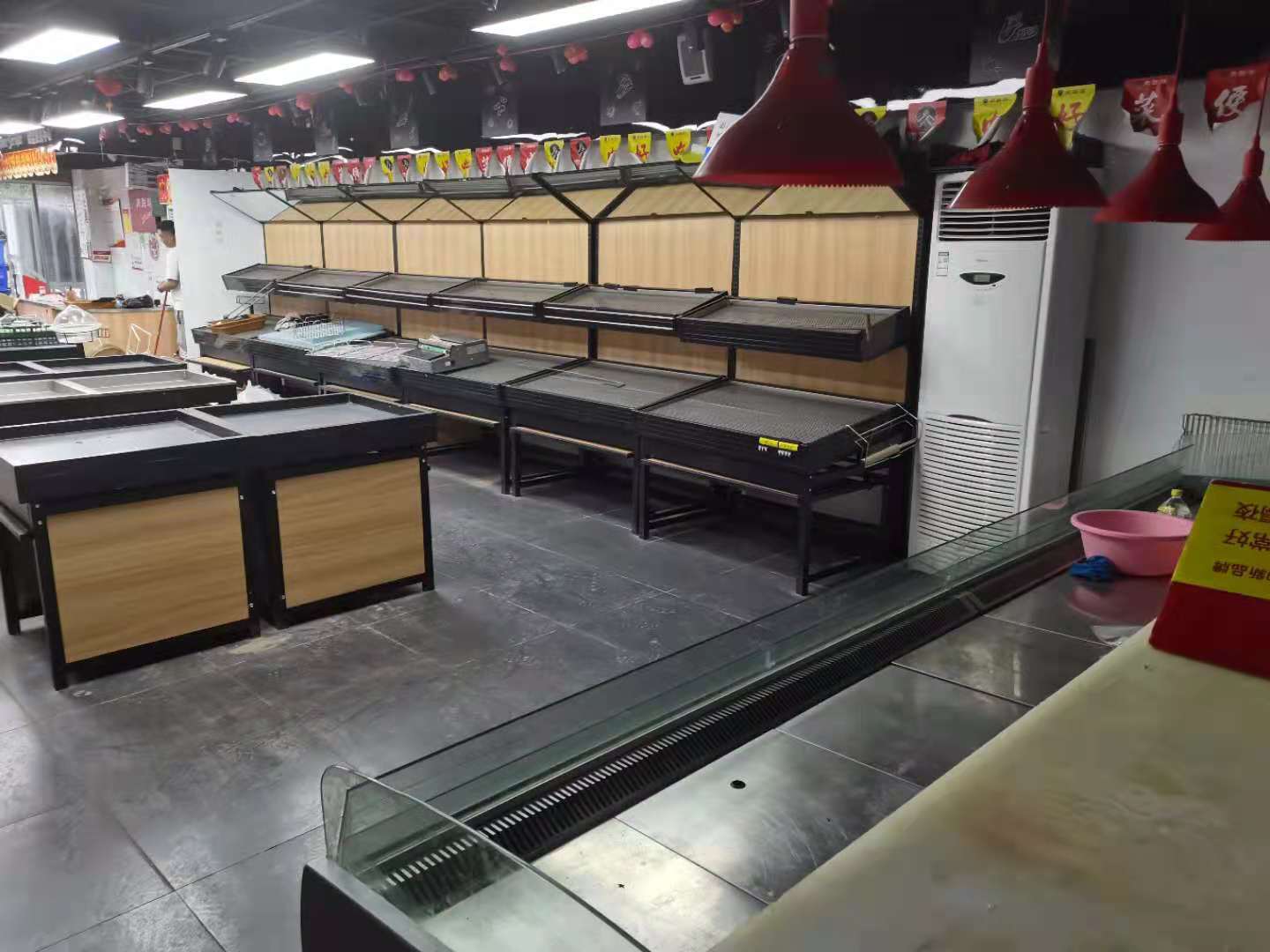 �±����г��Ա����̳���  �ѳɽ�