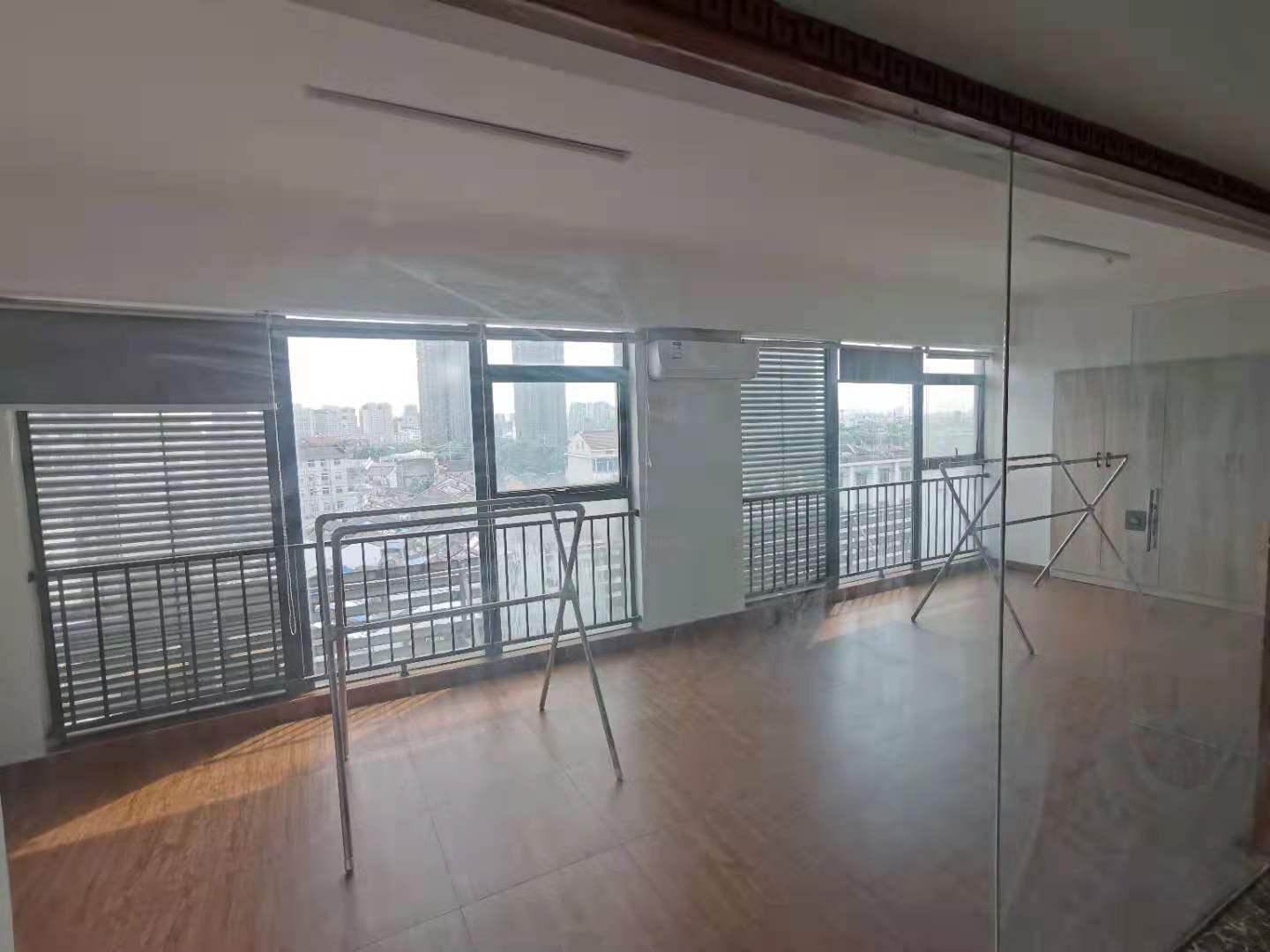 ��¥���������̳��� �ɷָ�