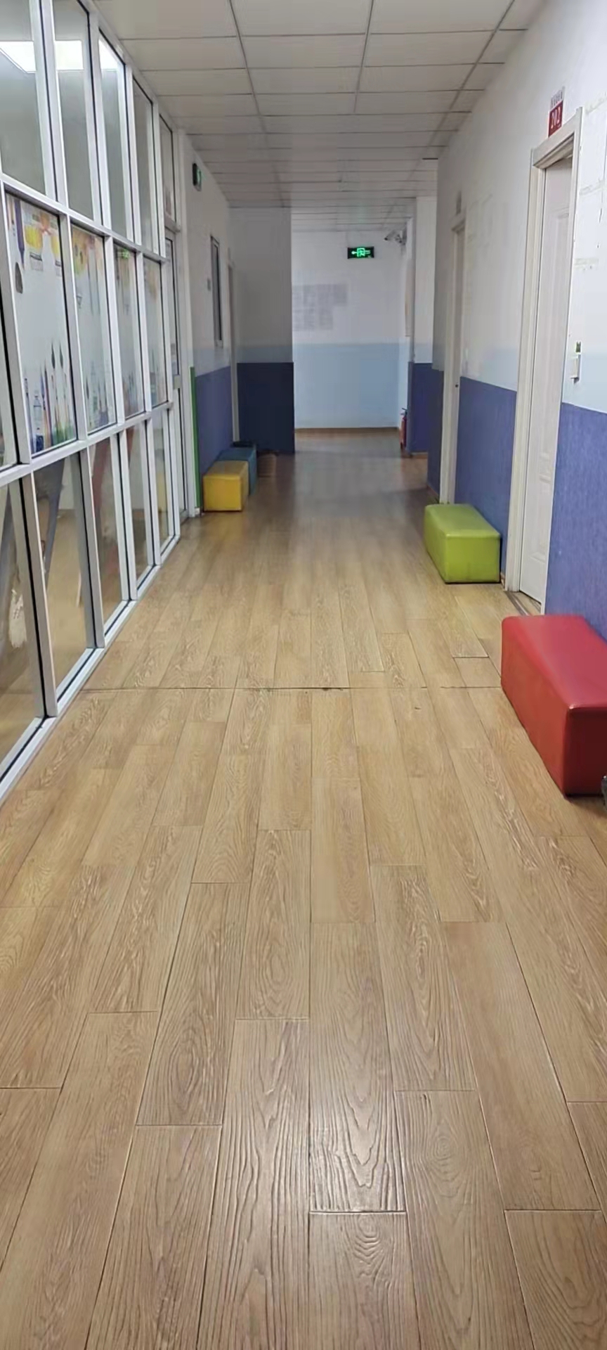 ���������Ա�Ʒ���黭����ת��