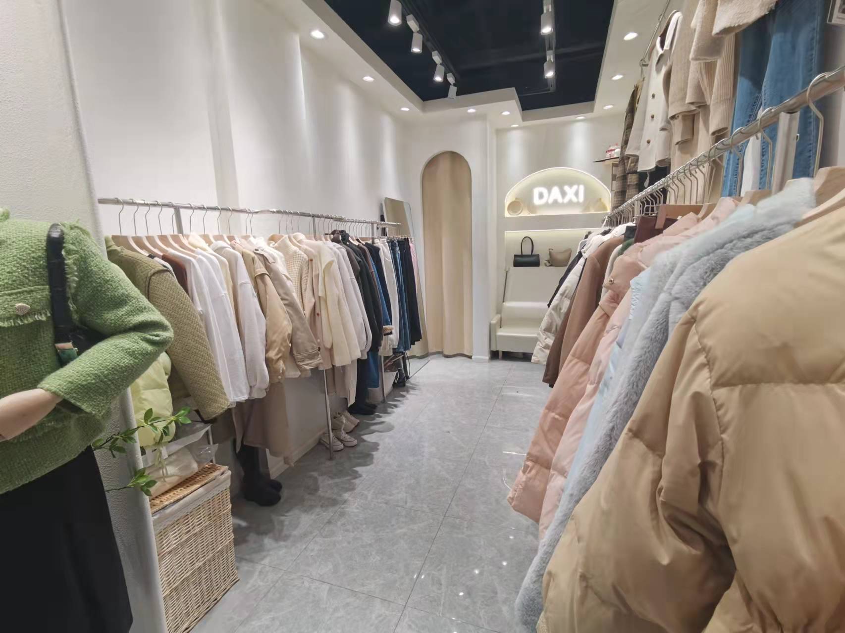 ����ʱ�����Ϸ�װ��ת��