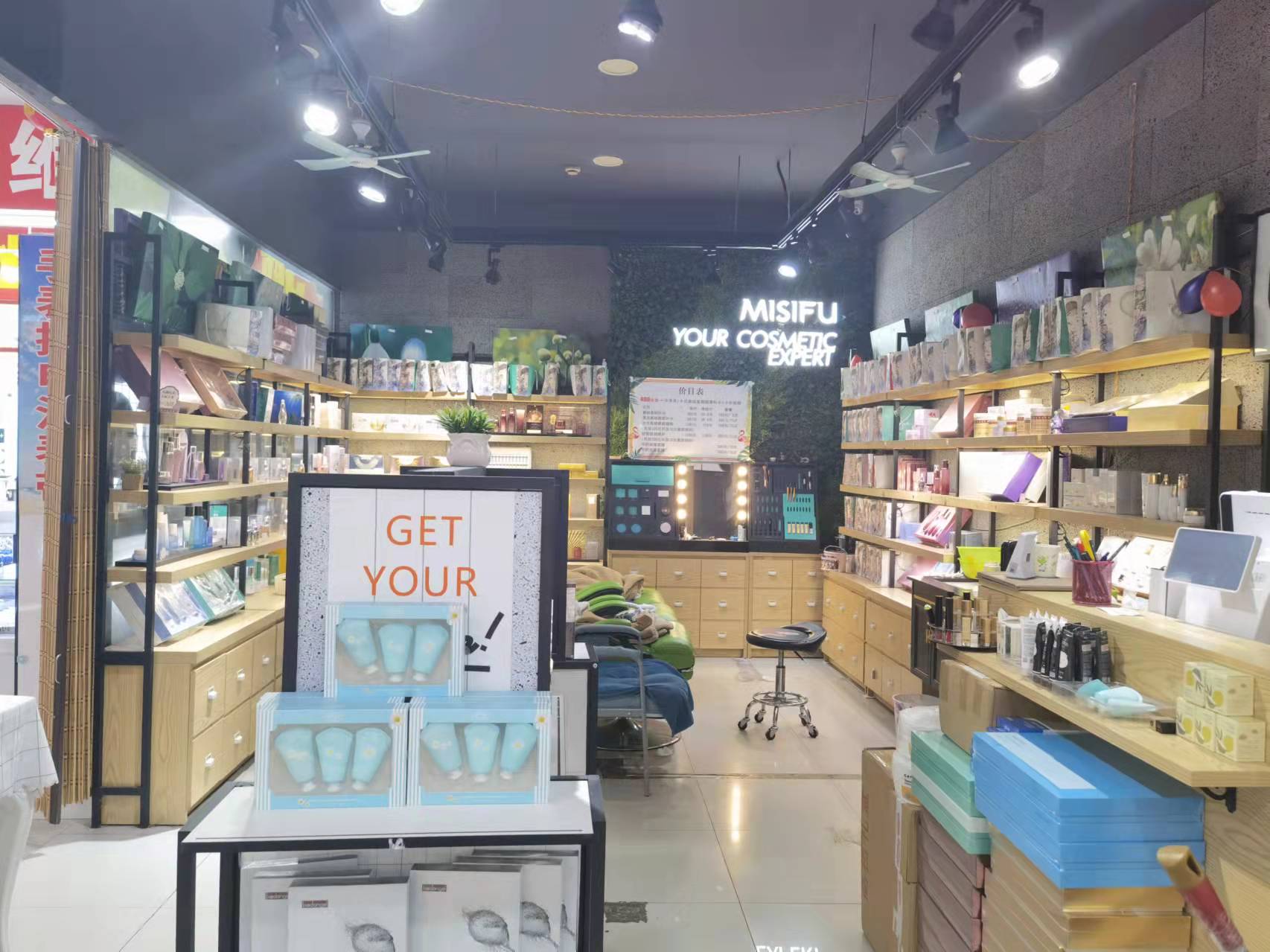 �±���������ױƷ����Ժת��