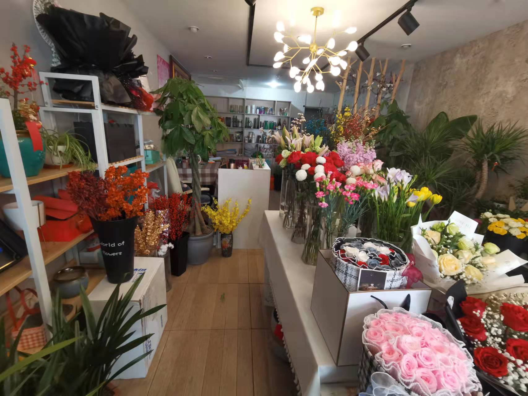 ��¥��̶ʮ��·�ڻ���ת����ҵ����