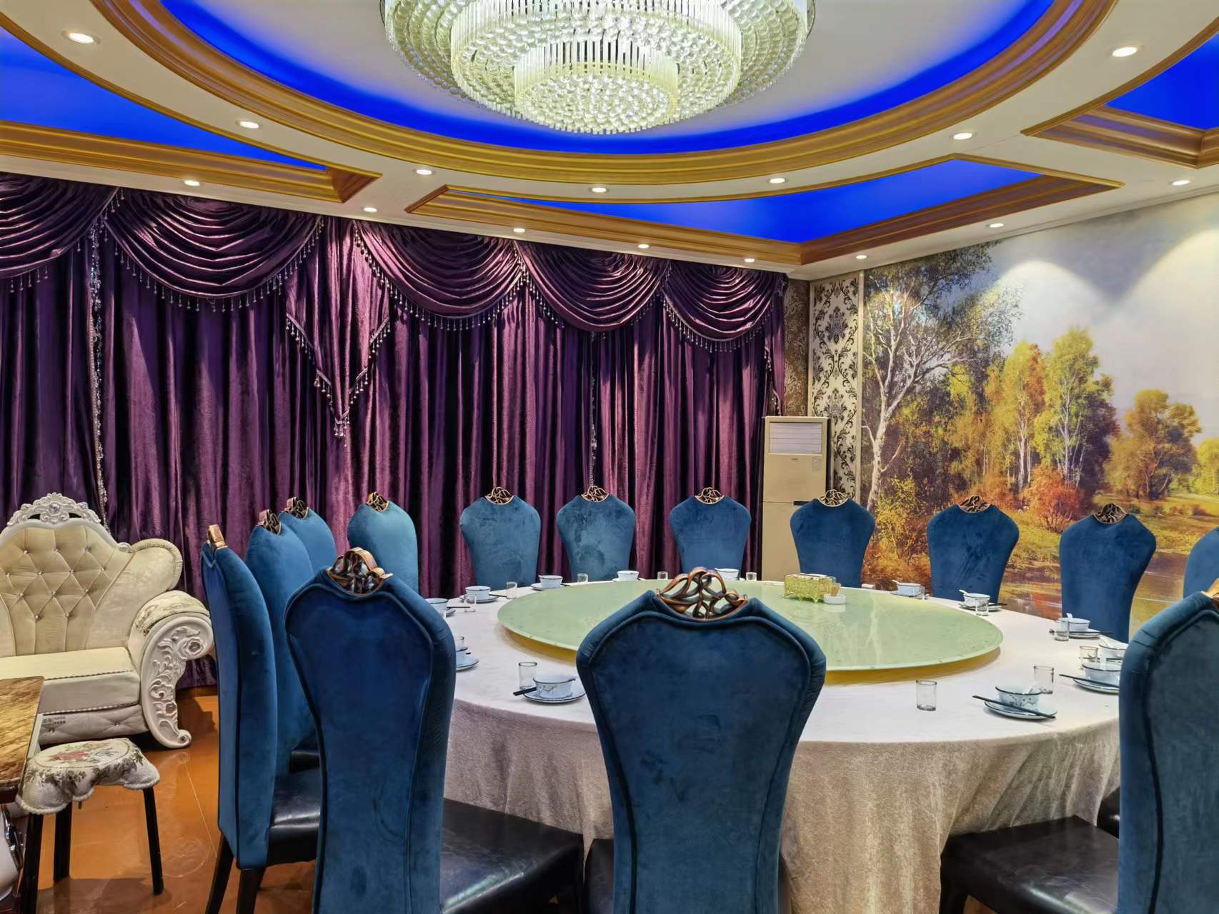 ���ܽ���ٽ�ӯ���ж��극��ת��