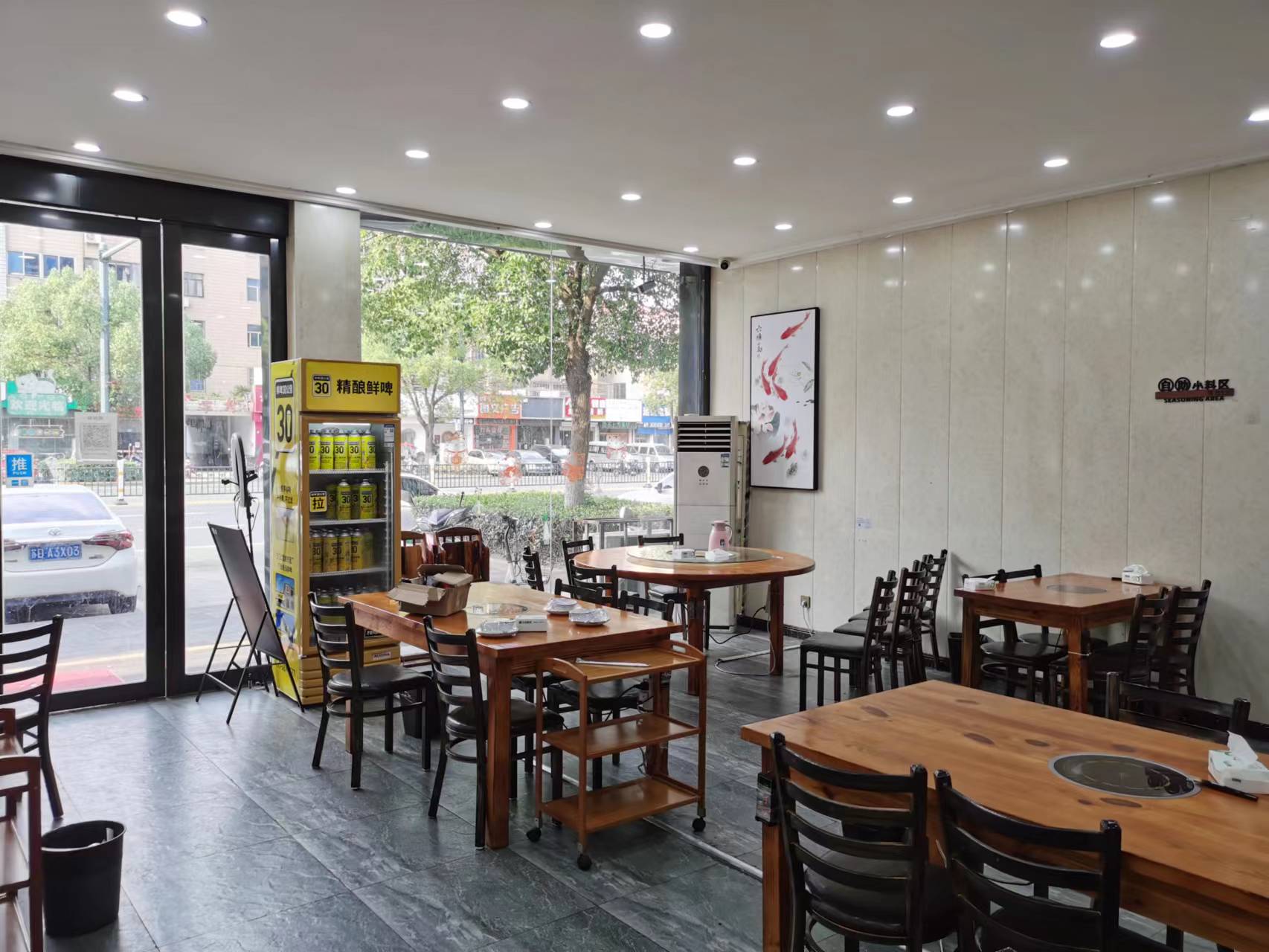 �������·�ưɸ��ڲ�����ת��