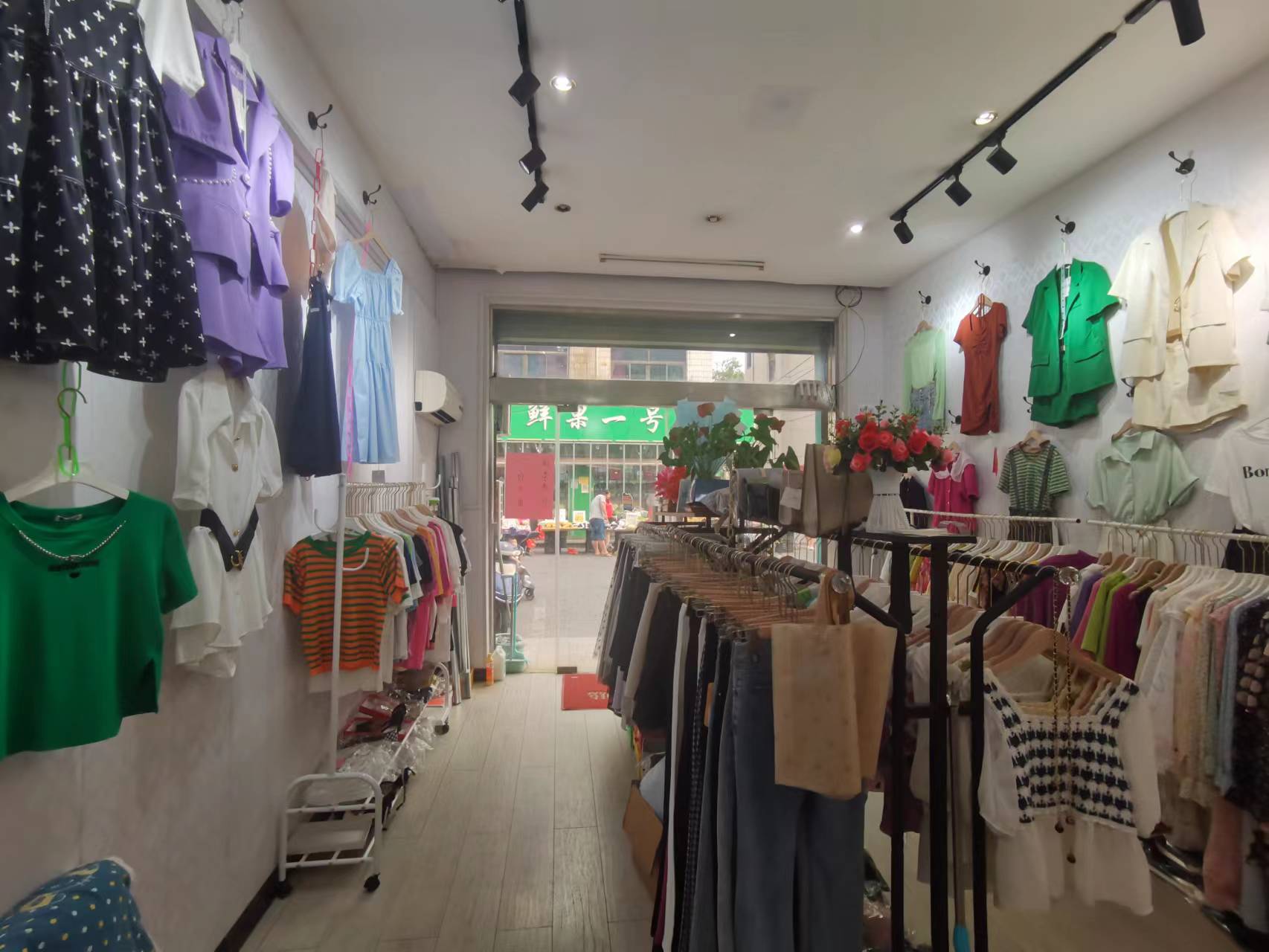 ������Ų��г���װ��ת����ҵ��