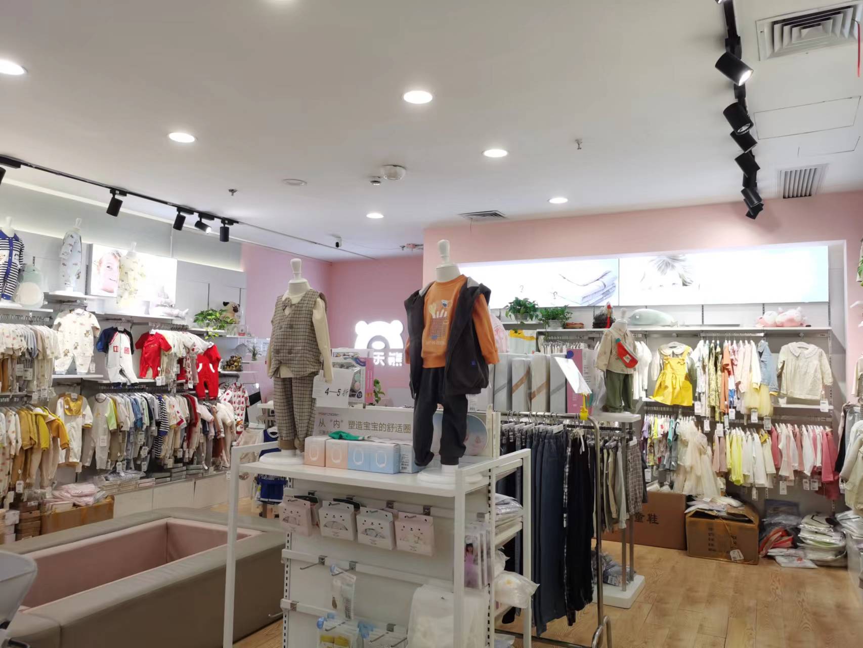 �±����ž�װ��ӯ��ͯװ��ת��