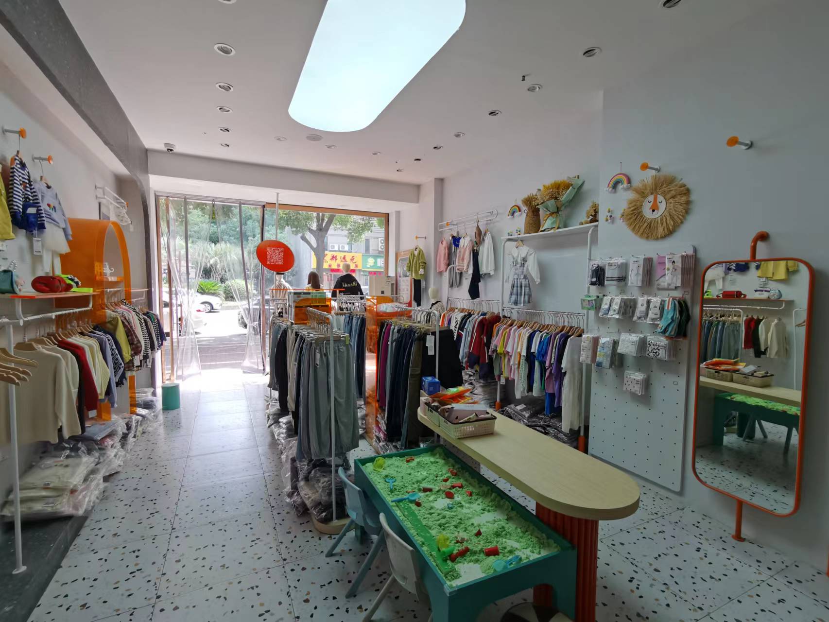 ��¥��ҵ��ˮ��ͥ����ת�� ��ת��