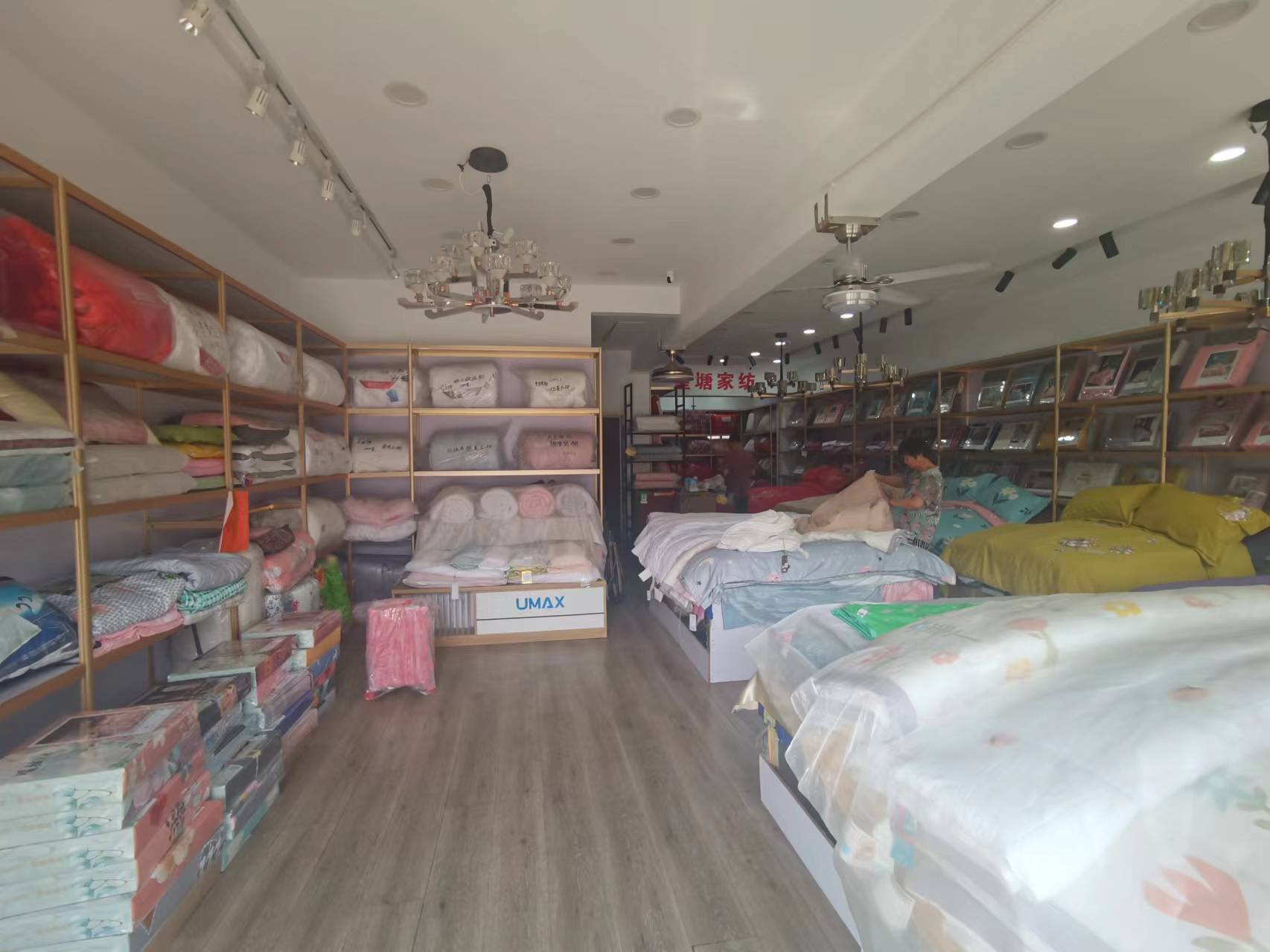 �����ǲ��г�����ҷĵ�ת����ҵ����