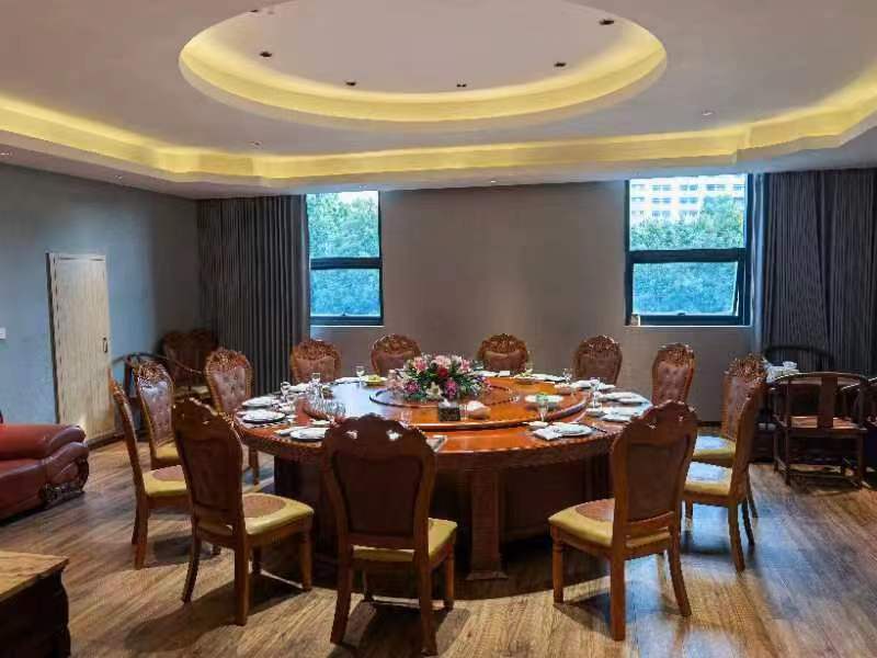 �±����ž�װ�޲�������ת��