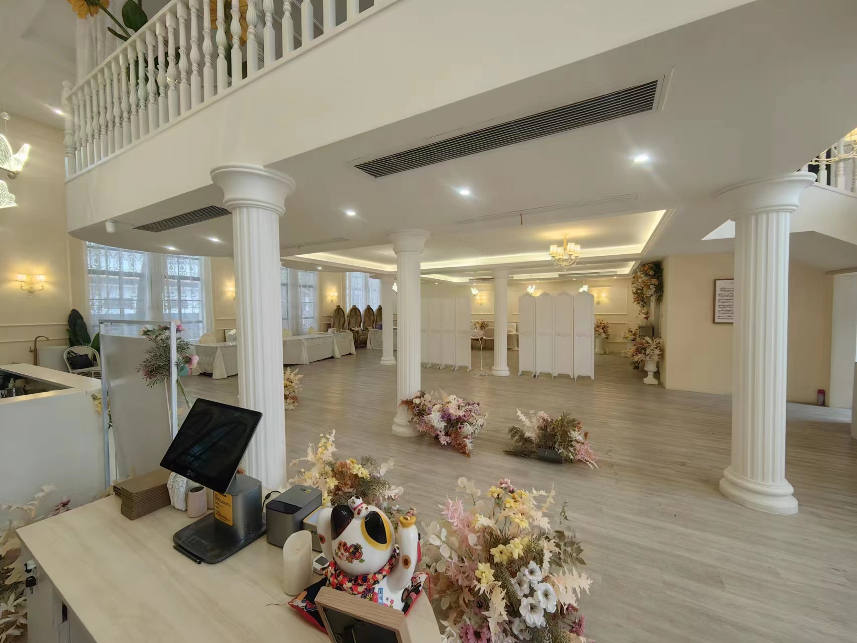 ��¥���Ƽ�԰������ת�� ��ת��