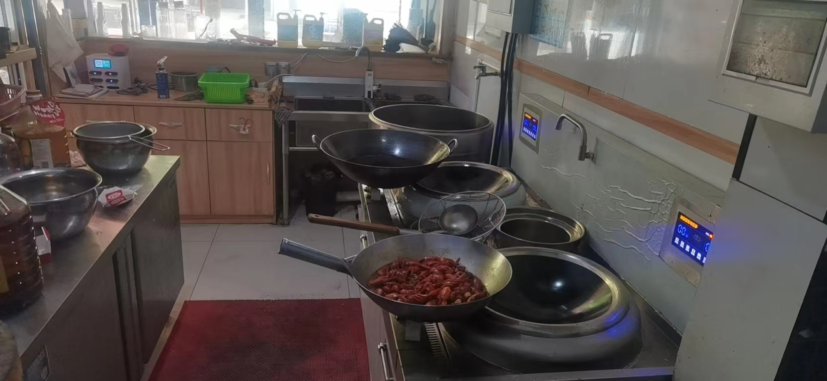 �±�������ת��