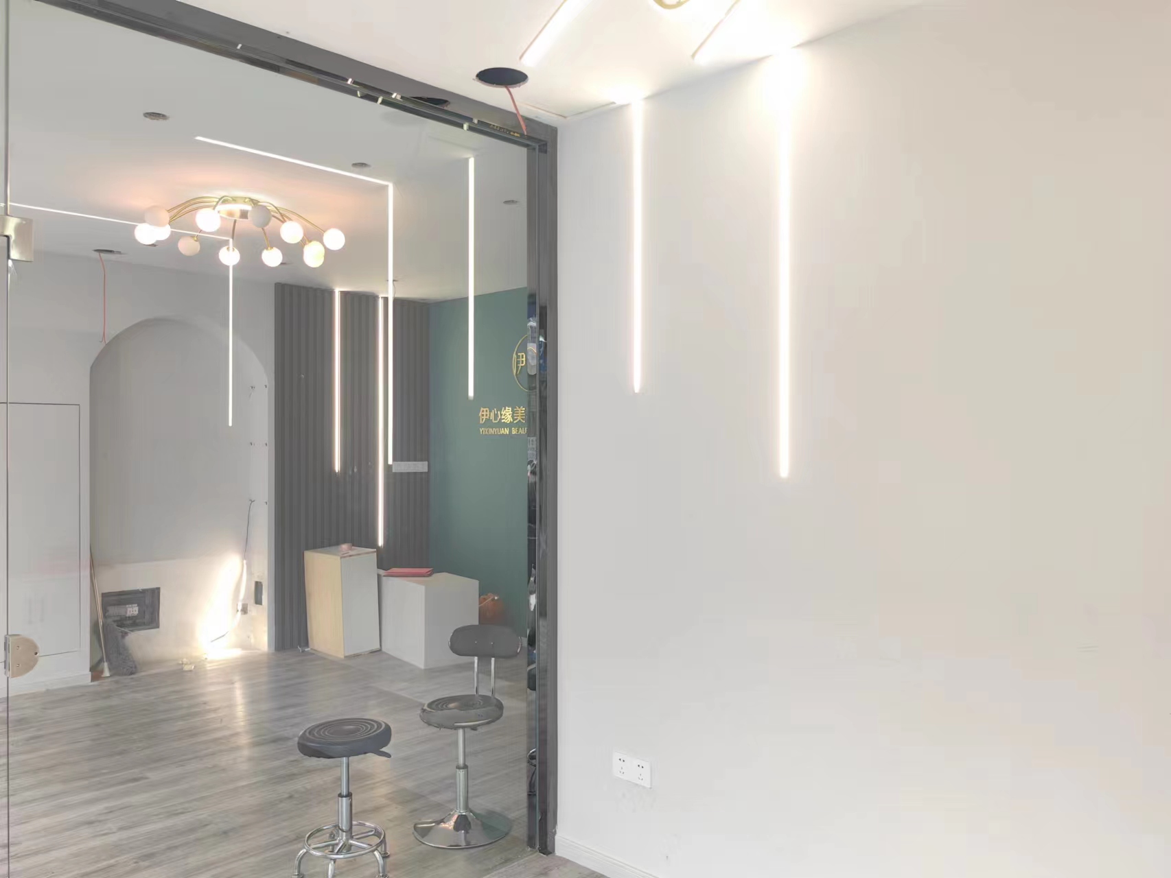 �����ɽ�ž�װ�޵������