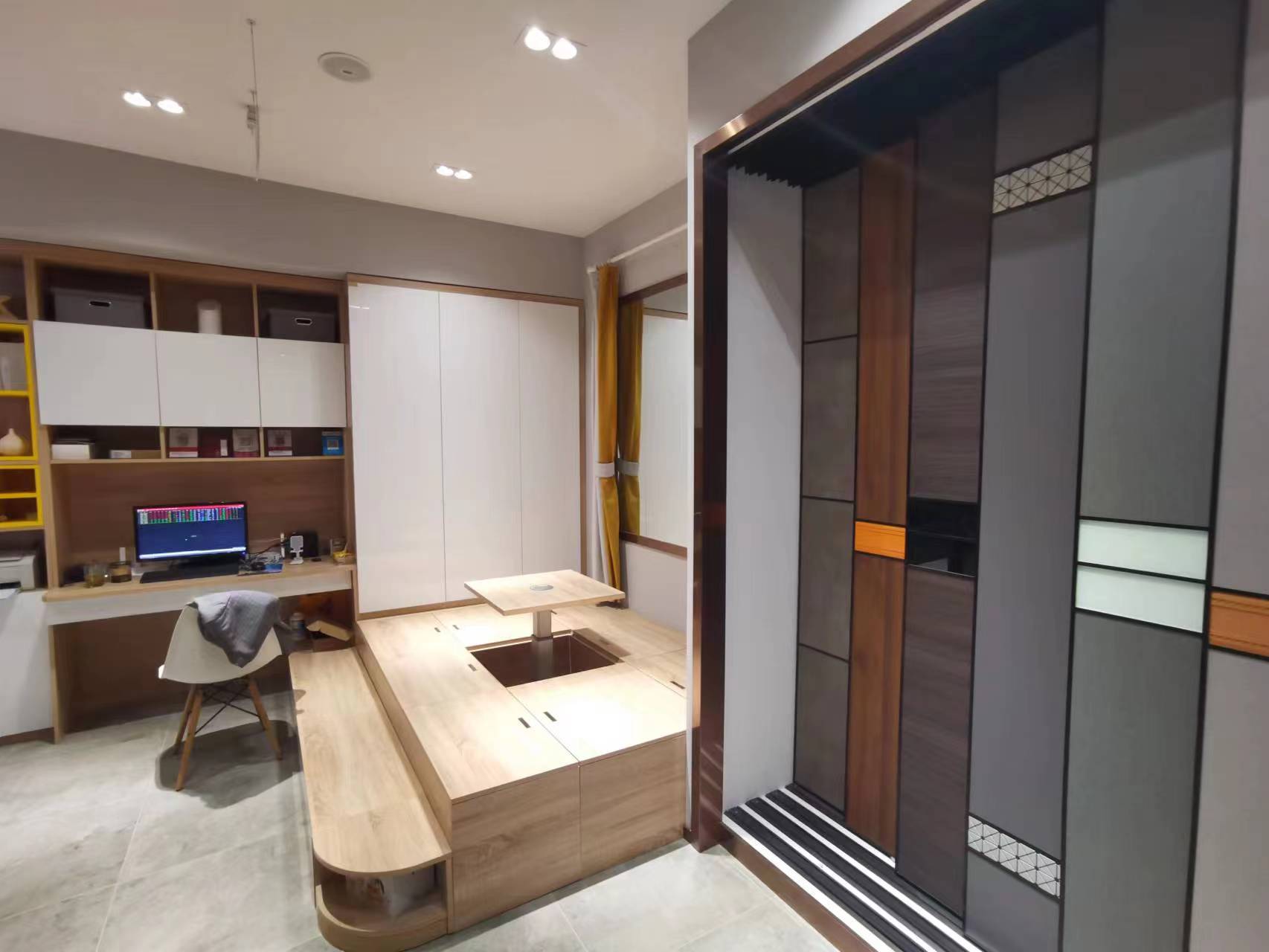 �����򶼼Ҿ߽��ĵ�ת��