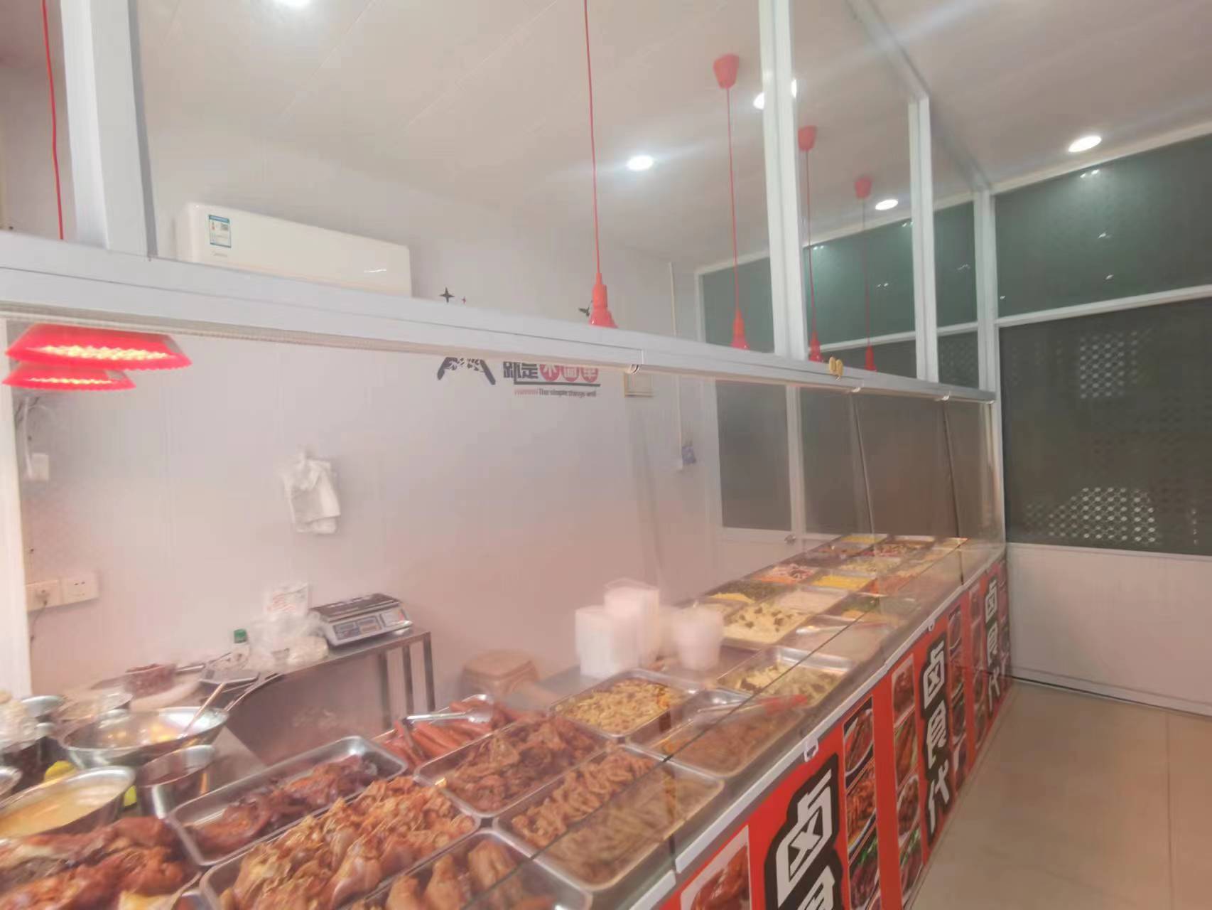 �����β��г��ſ�±�˵�ת�� ��ת��