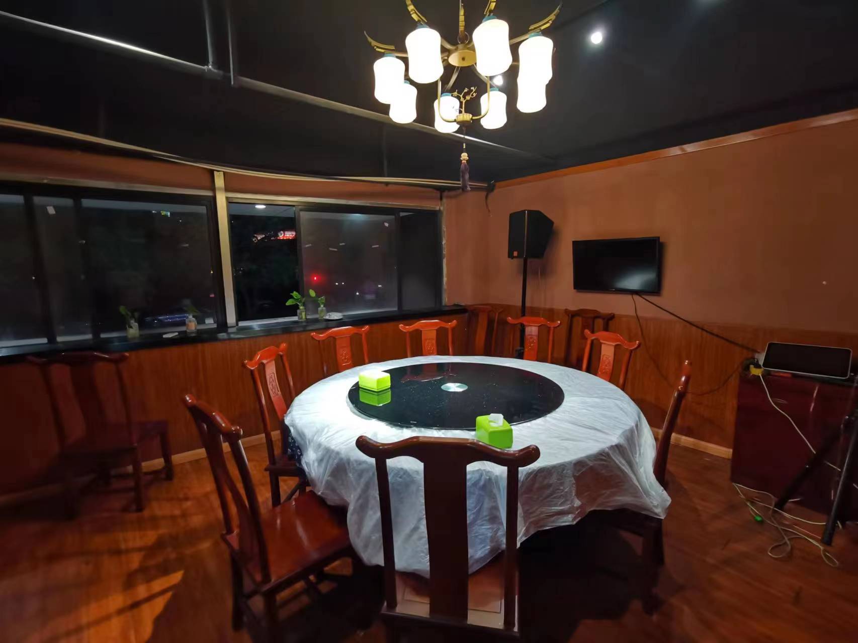 ���������Բ�����ת��