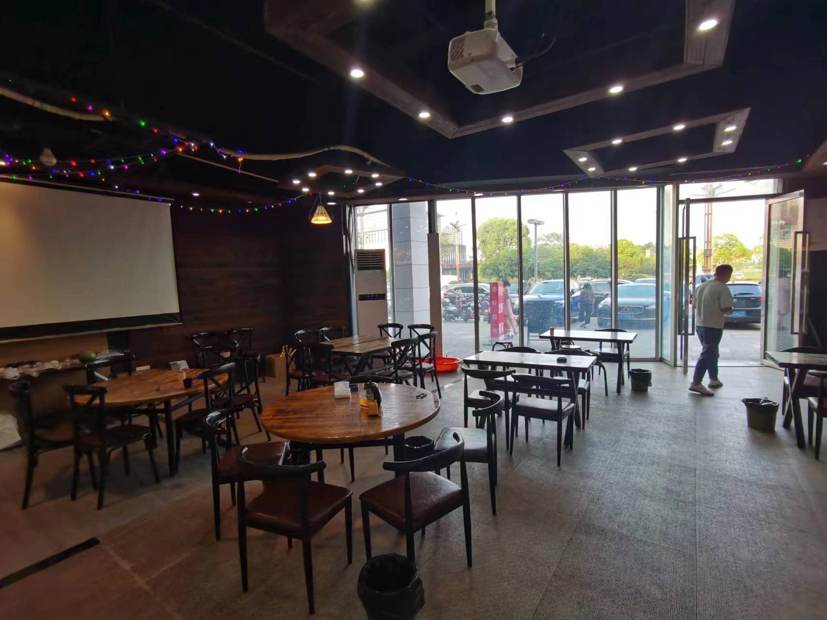 �����ѧ���տ���ת����ҵ����