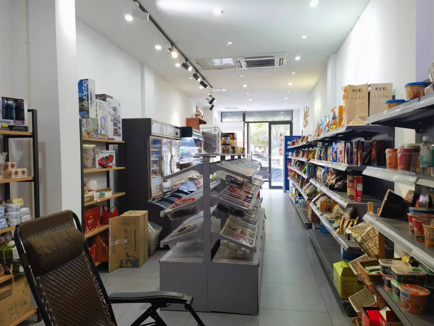 ���������ٽ���ʳ��+������ת��  ��ת��