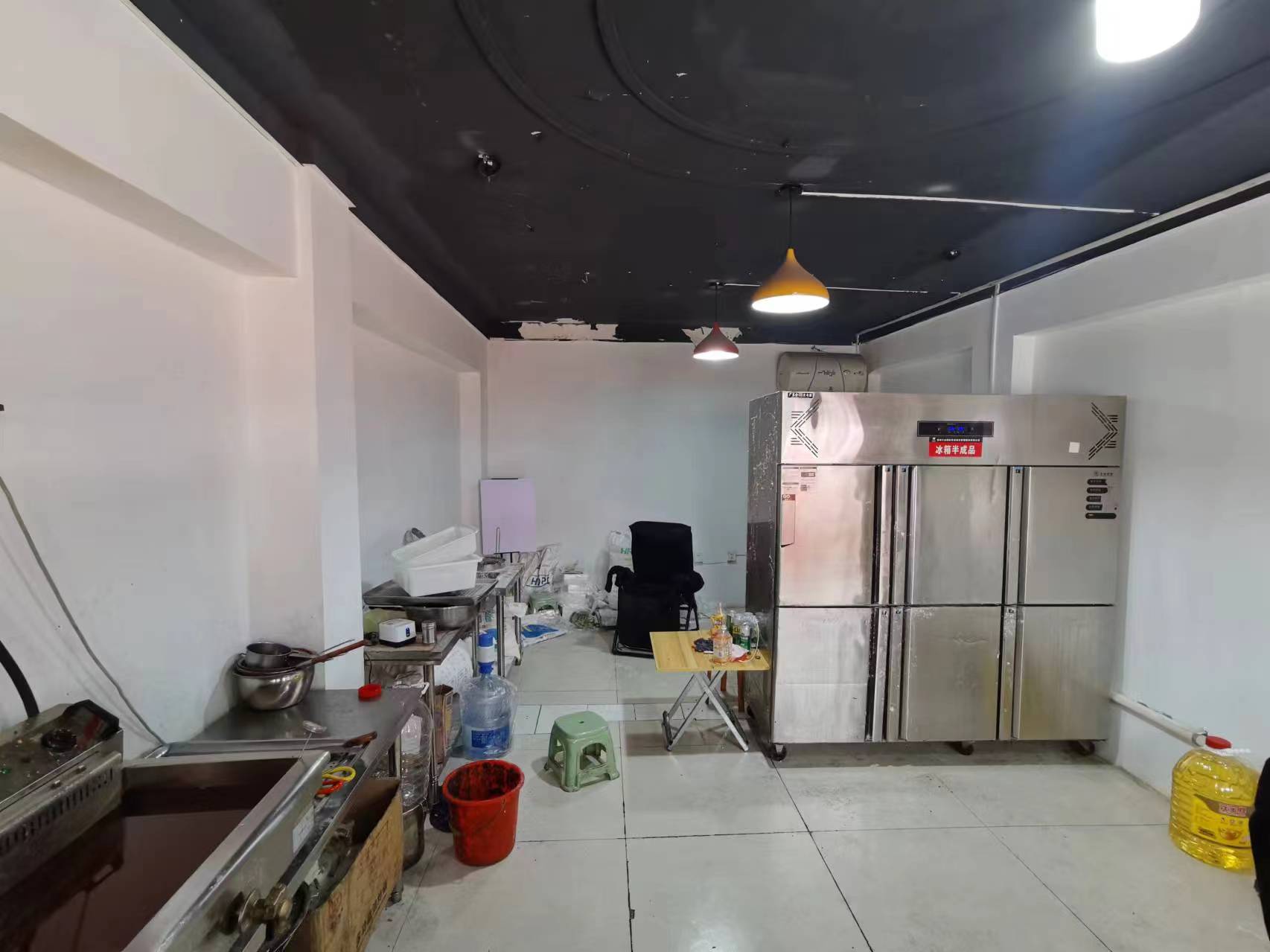 ��¥������ը����ת��  ��ת��